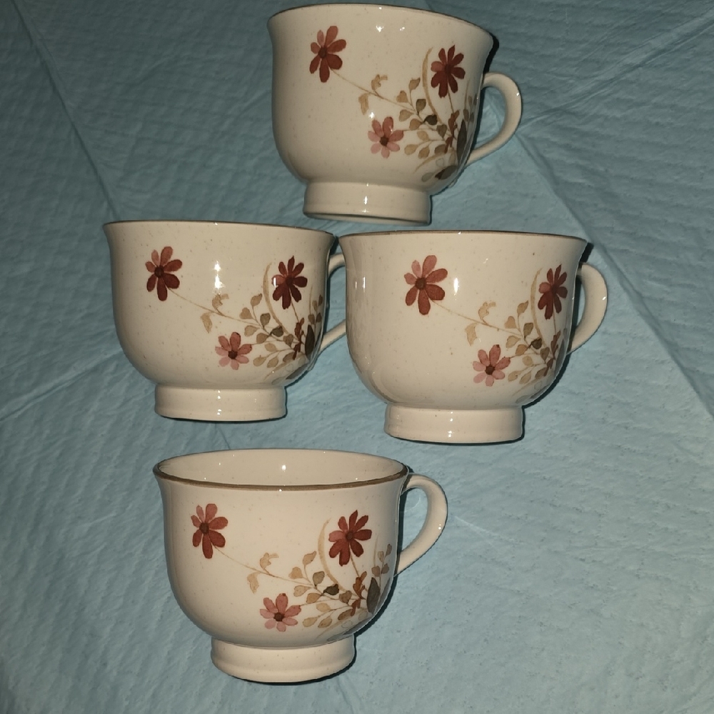 Noritake Versatone Outlook Pattern Set of 4 Cups EUC beautiful Vintage 1977 / 83